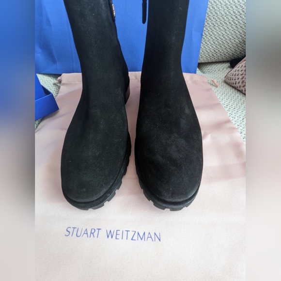 Stuart Weitzman black velvet flat boots sz 7.5 - Picture 4 of 8